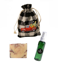 Load image into Gallery viewer, Soap &amp; Body Spray Christmas Stocking